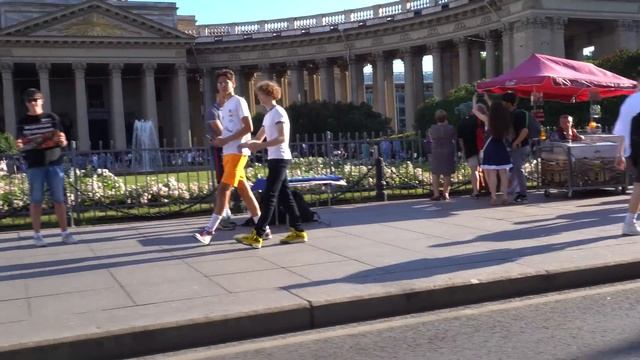 АВТОЗВУК ПО ГОРОДУ. РЕАКЦИИ НА ПЕСНИ ШАТУНОВА. СЕДАЯ НОЧЬ, БЕЛЫЕ РОЗЫ, ЗАБУДЬ, ДЕТСТВО, НЕ БОЙСЯ... смотреть онлайн