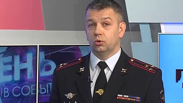 Полицейский — это одна из наиболее важных профессий смотреть онлайн