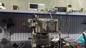 Запуск мотора Nissan Leaf на столе