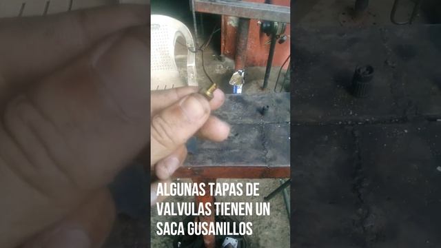 SABIAS QUE HAY VARIAS HERRAMIENTAS PARA DESINFLAR UNA LLANTA O CÁMARA? смотреть онлайн