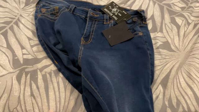 Can Curvy Girls Fit Designer Jeans? My First Pair! смотреть онлайн