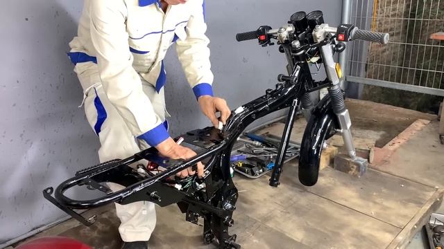 Restoration An Old ???????? Motorcycles Racing // Repair 4-stroke ????? Engine USA смотреть онлайн