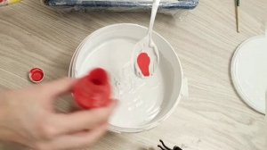 Красим флизелиновые обои. Бюджетный ремонт.