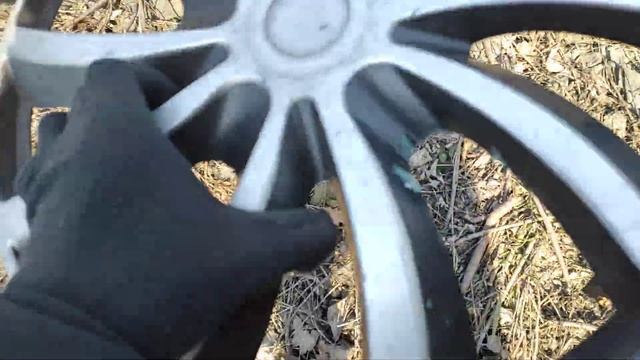 black and silver universal wheel trim find смотреть онлайн