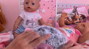 Беби бон Эмили с подружкой Эммой Мама и Лялька