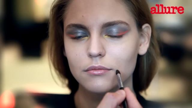 Желтый и оранжевый: макияж в необычных тонах смотреть онлайн