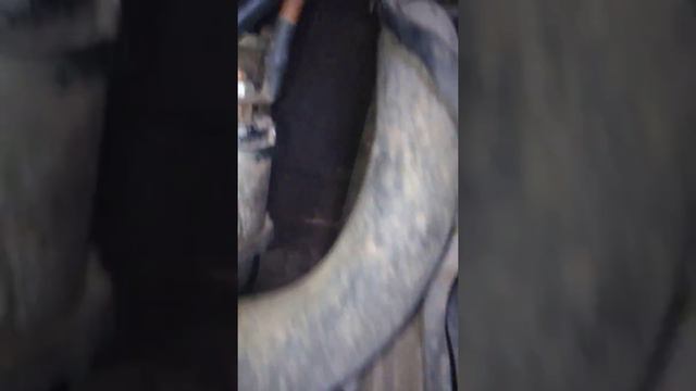 Где находится датчик заднего хода на ваз 2112 ,2110