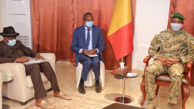 La #CEDEAO rejette les 24 mois d'Assimi Goïta pour la durée de la transition au #Mali смотреть онлайн