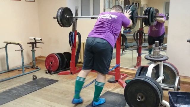 Владислав Соловьев жим лежа 275кг на 2 раза в супер раме смотреть онлайн