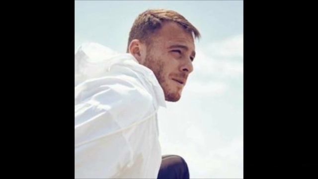 ¿Por qué se empezó a ver a Kerem Bürsin con su ex? смотреть онлайн