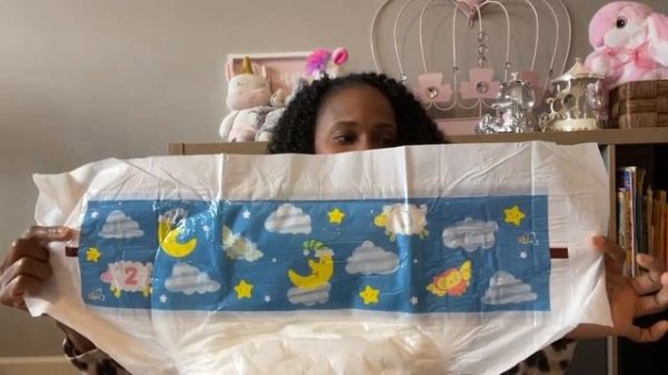 ABUniverse Cloth DIAPER Pre School Cloth Backed Size Medium (REVIEW)