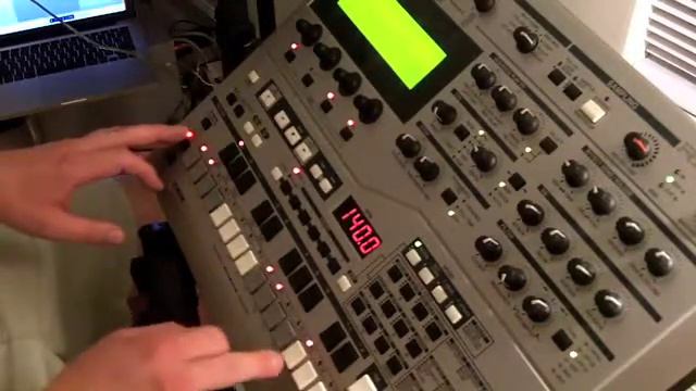 RS7000 Hip Hop 2 смотреть онлайн