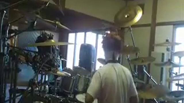 Gold UVERworld [叩いてみた] смотреть онлайн