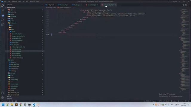 Laravel Tutorial - Include Header Footer and Styles смотреть онлайн