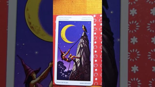 Луна валунов( рыцарь пентаклей) #shorts#обучение#таро юнных ведьм #значение смотреть онлайн