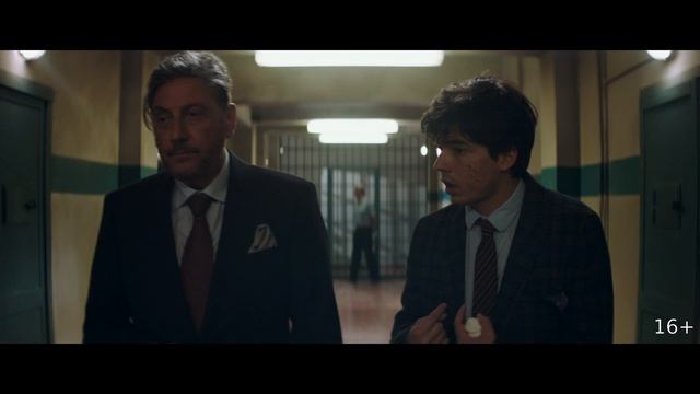 Стажер смотреть онлайн