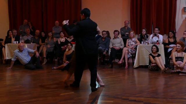 Ariadna Naveira & Fernando Sanchez, Pa' la muchachada (Winter Tango Napoli 2017, 1/4) смотреть онлайн