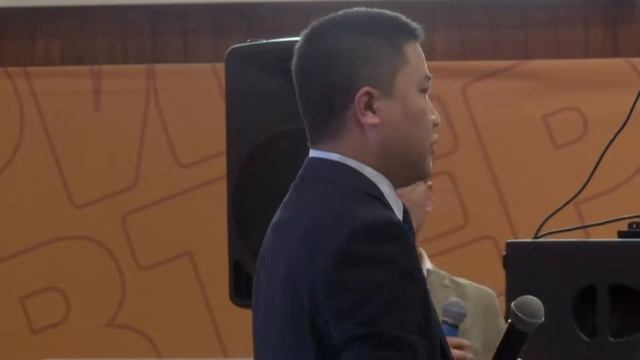 Диалог на равных с Хао Гоюн смотреть онлайн