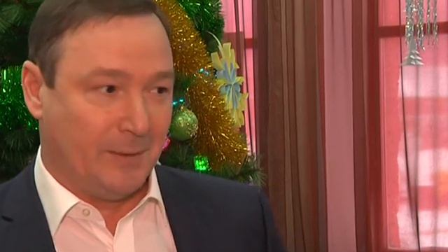 Лучших учеников Богучанского района пригласили на Новогодний бал Главы. смотреть онлайн