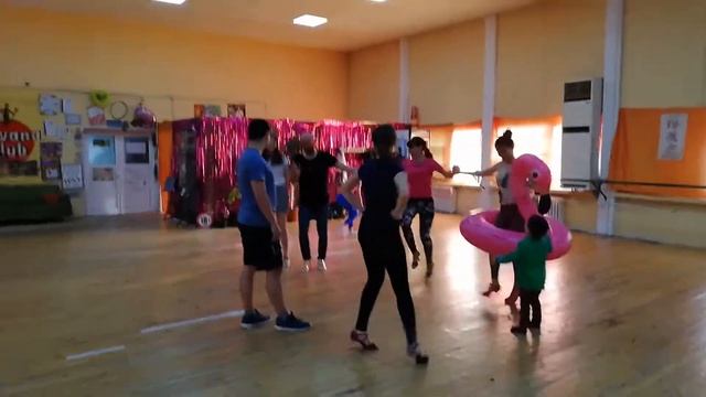 Workout in the Flamingo hall :) смотреть онлайн