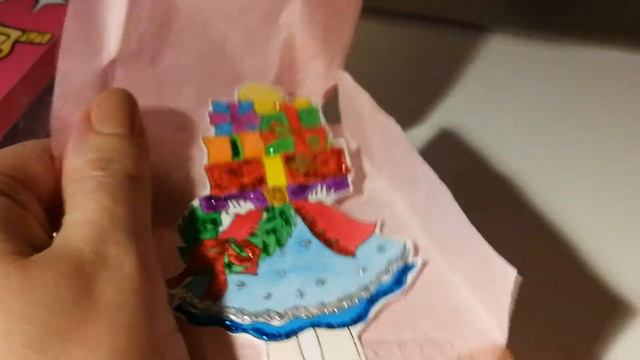 Адвент Календарь "Блестящие Куколки" из LOL календаря смотреть онлайн