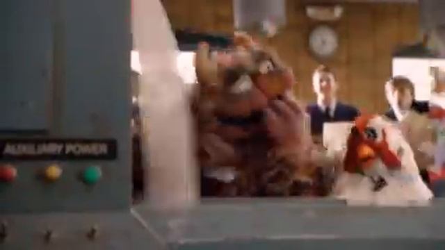 The Muppets Unintentionally Run Amok At The Post Office In A Muppets Christmas: Letters To Santa