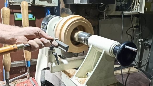 Новые резцы из стали Р18 (пробные резы) смотреть онлайн