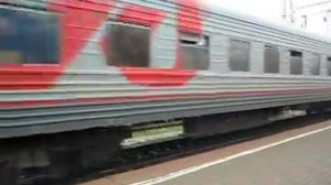 Скорый поезд №285 Мурманск-Новороссийск отправляется со станции Ростов Главный