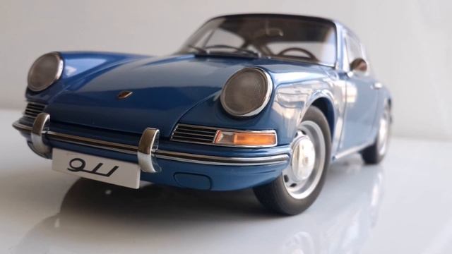 1:18 AUTOart 1964 Porsche 911 Coupe (901) Diecast Model смотреть онлайн