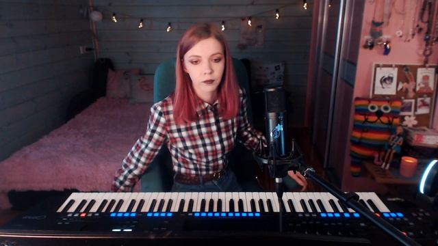 19.03.2022 - музыкальный стрим на твиче. Пою вживую под пианино. Кавера и авторские песни смотреть онлайн