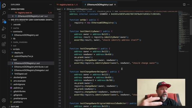 Build and Test in Solidity смотреть онлайн