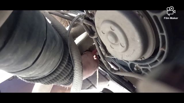 Miało być łatwo i szybko a wyszło... wymiana poduszki silnika i termostatu Audi 80 b4 1.9TDI смотреть онлайн