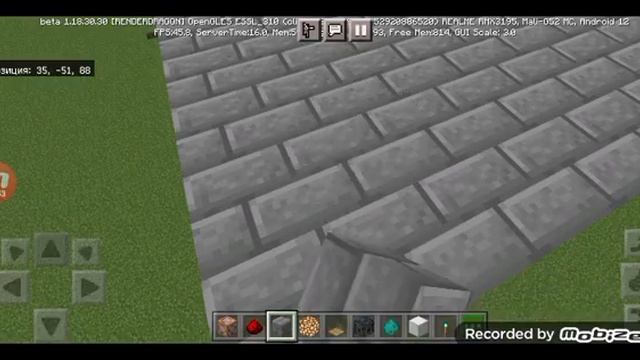 строю большое закулисье с командными блоками в майнкрафте.