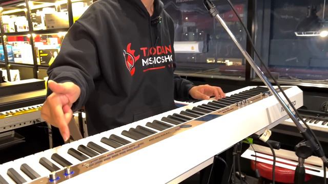 รีวิว 🔥 เปียโนไฟฟ้า NUX NPK20 รุ่นใหม่!! ม้ามืด มาแรง!! แห่งปี 2023 ไปดูกัน!! l เต่าแดง смотреть онлайн