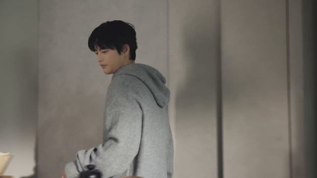 [제작지원] 서인국과 시노텍스가 함께 보낸 별일 없는 하루 смотреть онлайн