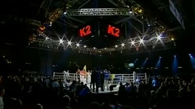 Хор " Alice WHITE " Бой Усик - Мендозу . Гимн Украины смотреть онлайн