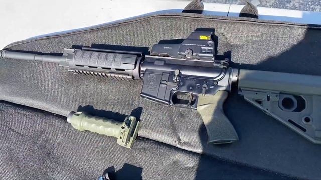 EOTech EXPS3-4 red dot sight with G33 Magnifier - Full look at the HHS 2 system смотреть онлайн