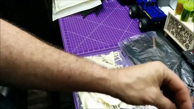 1974 Revell 1/96 Cutty Sark (Unboxing) смотреть онлайн