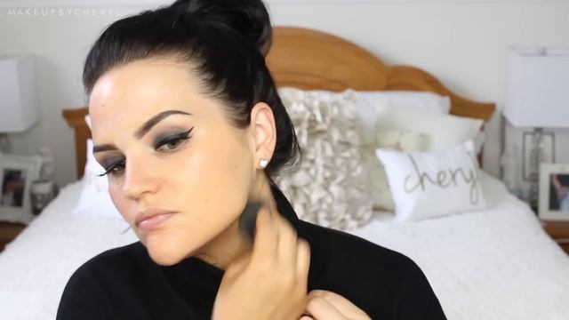 Full Face MAC Cosmetics Makeup Tutorial | Black Smokey Eye смотреть онлайн