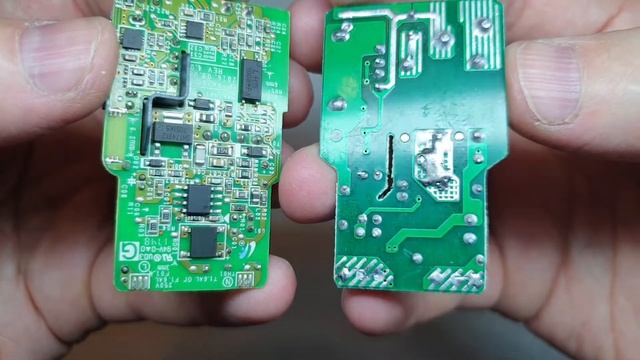 Вскрыл оригинальную зарядку Samsung и фейк с AliExpress смотреть онлайн