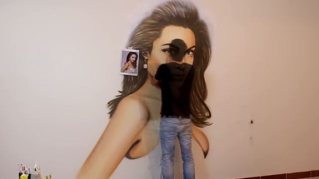 Angelina Jolie mural Painting by Ossama Nasr رسم أنجلينا جولي الرسام أسامة نصر смотреть онлайн