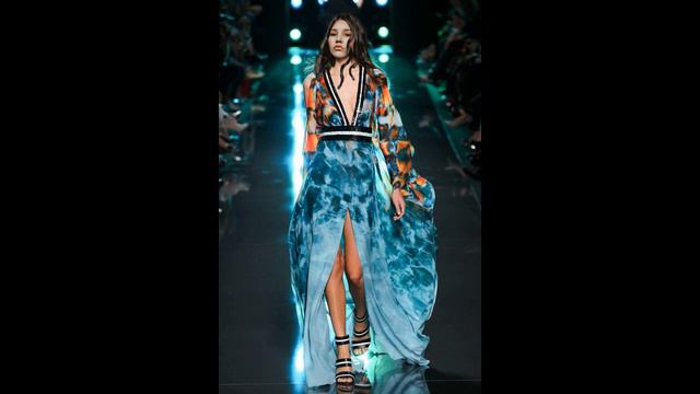 Поздравление любимым выпускникам смотреть онлайн