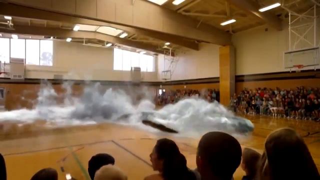 ГЛАЗА НЕ ВЕРЯТ!!! ЧТО ЭТО ТАКОЕ?! САМОЕ НЕВЕРОЯТНОЕ 3D!!! смотреть онлайн