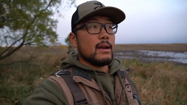 Duck Hunting with a AR-12 Shotgun! (Surprising Results) смотреть онлайн