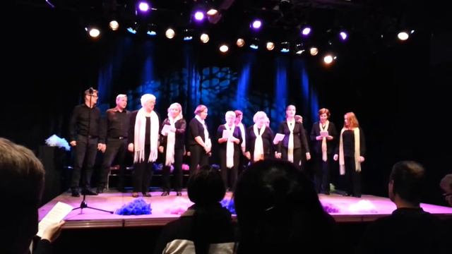 4 - On lautalla pienoinen kahvila - Viihdekuoro Variantti - Kulttuuritalo Vernissa 2014-10-05 смотреть онлайн