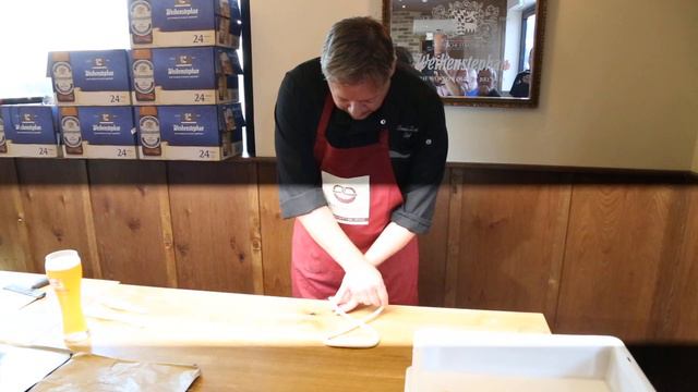 Почему крендель называют брецелем смотреть онлайн