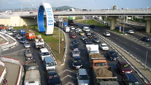 Трафик на развязке "Адлерское кольцо" смотреть онлайн