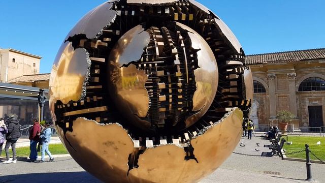 Ватикан. Земной шар смотреть онлайн