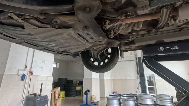 Лада Веста NG 2023 на АКПП Установка глушителя фирмы CBD смотреть онлайн