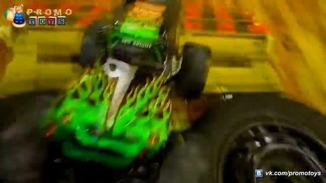 New Bright - мега внедорожник Grave Digger по шоу Monster Jam (масштаб 1:8) смотреть онлайн